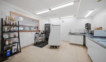 915 Suncook Valley Rd, Alton, NH 03809