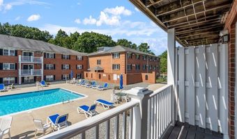 36 Leonard Rd 36, Boxborough, MA 01719