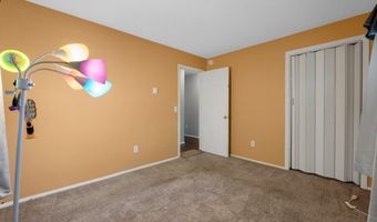 905 Dublin Ln, Angola, IN 46703