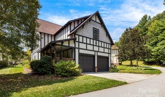 28 Trafalgar Cir, Asheville, NC 28805