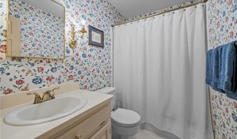 1270 Thayer Dr, Asheboro, NC 27205