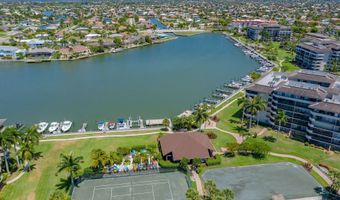 440 SEAVIEW Ct 504, Marco Island, FL 34145