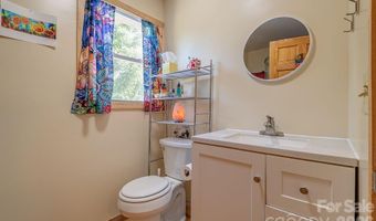 153 Vinewood Cir, Asheville, NC 28806