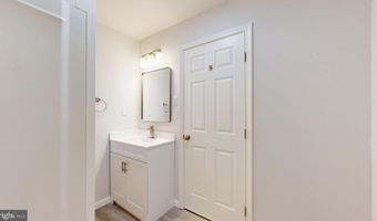 15 WESLEY St, Camden, DE 19934