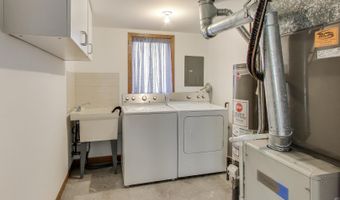 11242 S Avon Ave, Alsip, IL 60803