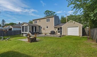 2047 North Ave, Burlington, VT 05408