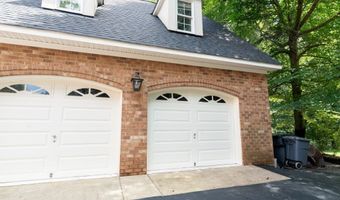 9307 Oak Trl, Ashland, VA 23005