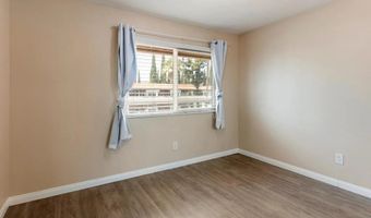 2094 E Grand Ave 7, Escondido, CA 92027