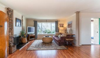 920 Summerfield Pl, Escondido, CA 92027