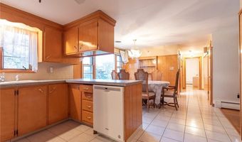 1 Rose Hill Dr, Johnston, RI 02919