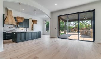 516 Heathland Xing, Heath, TX 75032