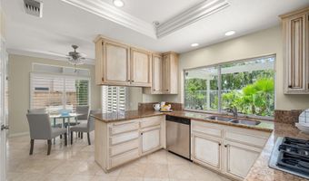 405 S Laureltree Dr, Anaheim, CA 92808