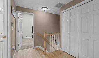 194 Council Rock Rd, Cranston, RI 02921
