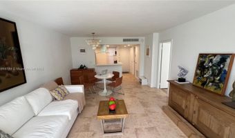 20500 W Country Club Dr 117, Aventura, FL 33180