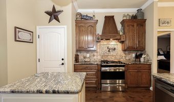 506 Scarlet Oaks Cv, Benton, AR 72019