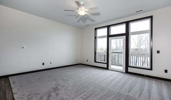120 Twin Steeples NE Ste 307, Dyersville, IA 52040