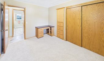 32814 Spunk Tree Cir, Avon, MN 56310