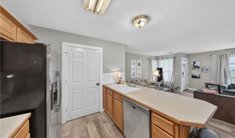 910 NW A St 2, Bentonville, AR 72712