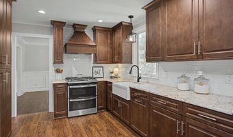 1001 Lantern Light Ct, Apex, NC 27502