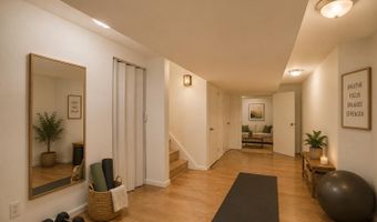 9603 WADSWORTH Dr, Bethesda, MD 20817