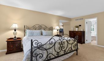 70 HOGAN Ln, Ambler, PA 19002