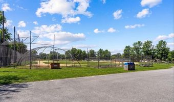 64 WOODLAND Rd, Bayville, NJ 08721