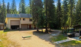 6328 River Rd, Clark Fork, ID 83811