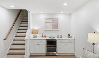 4908 WOODLAND Way, Annandale, VA 22003