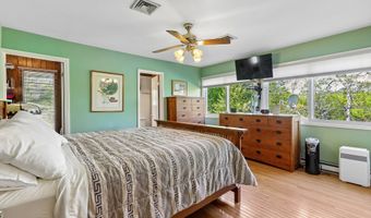 4 Alan Rd, Danbury, CT 06810
