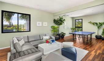 4758 Kahala Ave, Honolulu, HI 96816