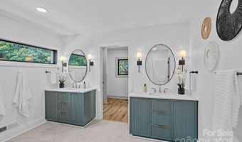 4209 Windwood Cir, Charlotte, NC 28226