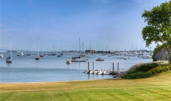 111 Harrison Ave A6, Newport, RI 02840