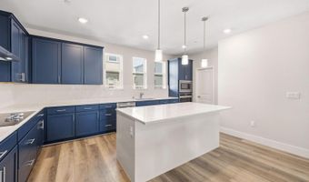 2825 Crusader St, Alameda, CA 94501