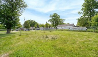916 Oak St, Adrian, MI 49221