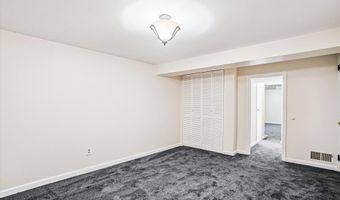 6200 VERNE St, Bethesda, MD 20817