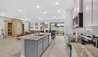 5633 HAWKS CAY St, Apollo Beach, FL 33572
