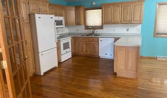 128 N Harrington St, Ainsworth, NE 69210
