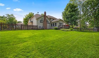 224 Sleepy Hollow Dr, Amherst, OH 44001