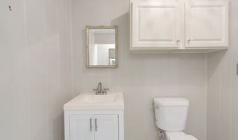 1402 Pineland Dr, Bainbridge, GA 39819