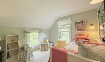 137 Main St, Chester, CT 06412