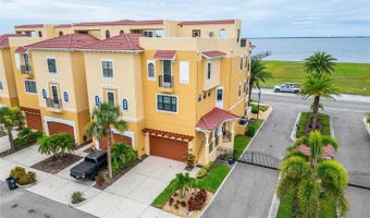 6412 MAYRA SHORES Ln, Apollo Beach, FL 33572