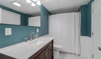 112 Sabra Ct, Apple Valley, MN 55124