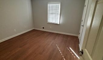 4687 Hilltop Dr NW, Acworth, GA 30101