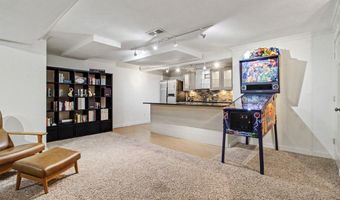 9 E Heatheridge St, Ann Arbor, MI 48104