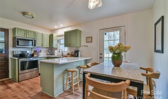 455 New Haw Creek Rd, Asheville, NC 28805