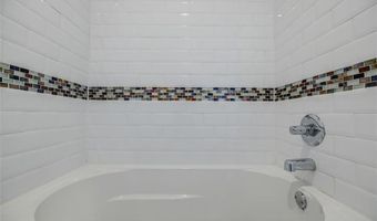 972 DEKALB Ave NE 202, Atlanta, GA 30307