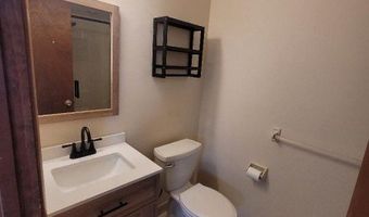 8 Baily Bunion Ct 4, Alloway, NJ 07462