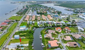 6415 MARBELLA Blvd, Apollo Beach, FL 33572