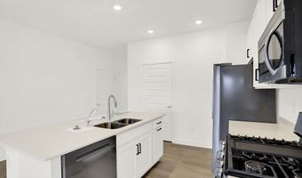 5270 Nettleton Way, Avon, IN 46123