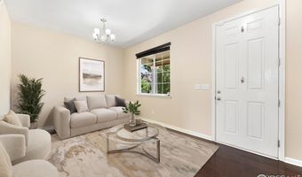 5049 S Ukraine St, Aurora, CO 80015
